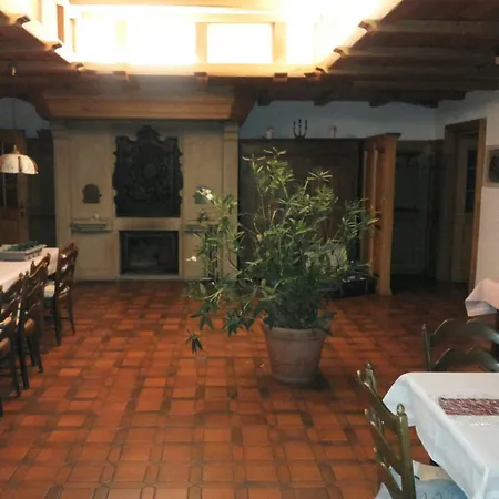 Hotel Plettenberger Hof 2*