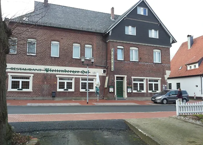 Hotel Plettenberger Hof 2*